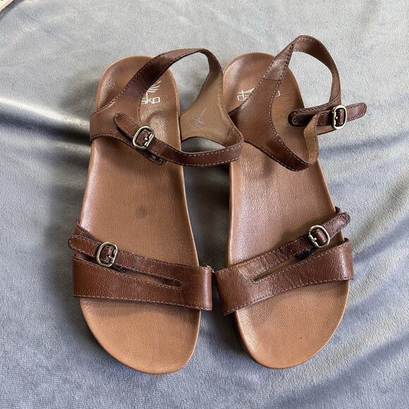 Dansko Women's Jameson Sandals Brown flat leather sandals size 37 - Picture 1 of 8